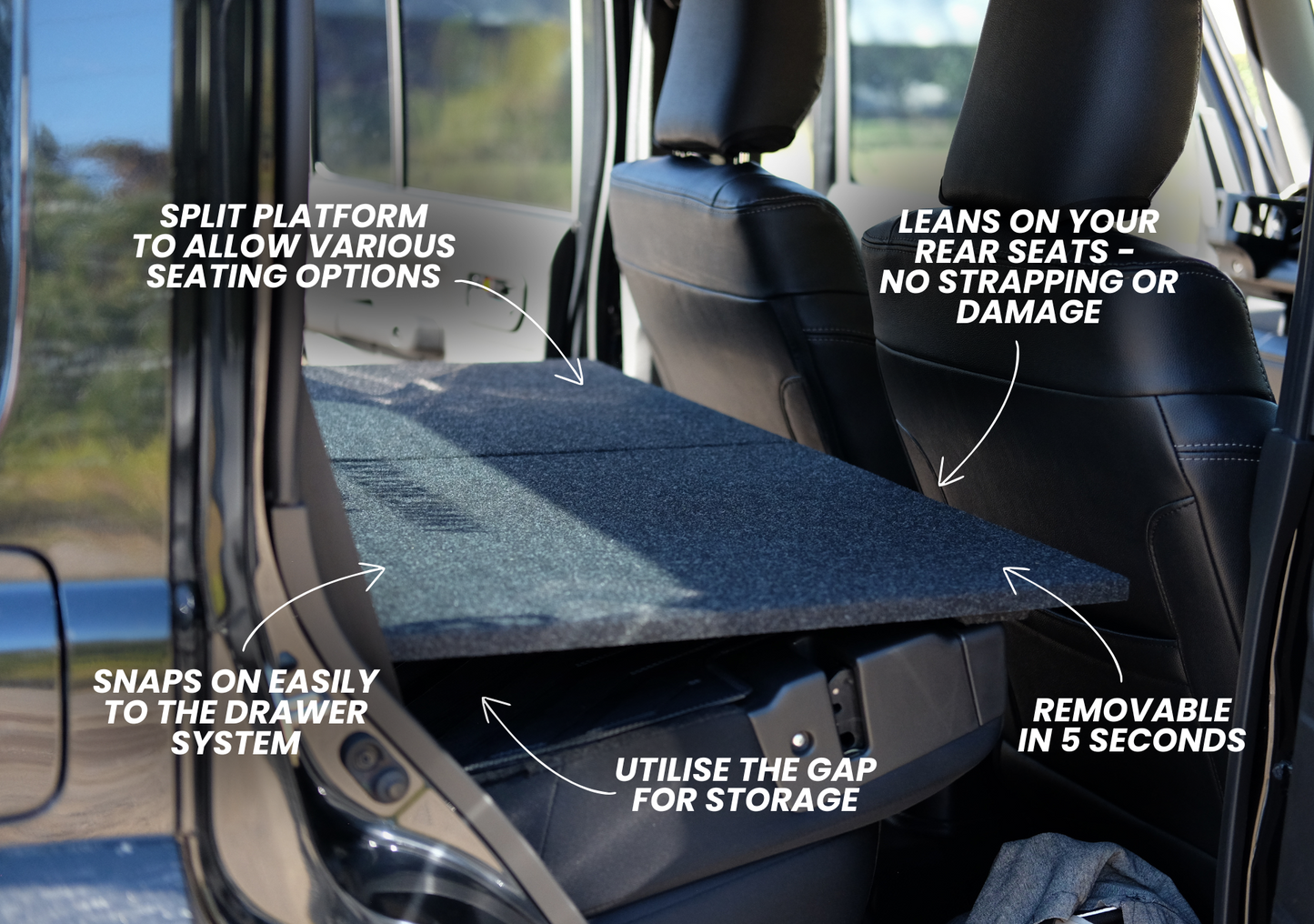 Jimny XL drawer system with split platform showing easy installation and storage features inside vehicle